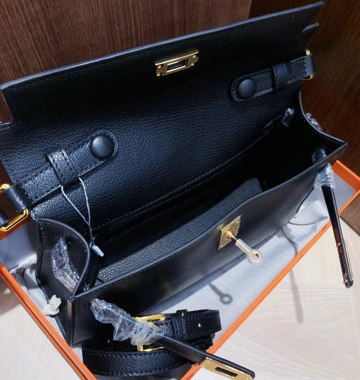Kelly Pochette Noir Madame Gold Hardware