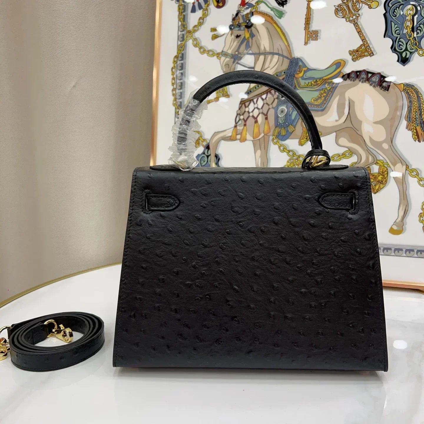 Kelly 25 Sellier Black Ostrich Gold Hardware