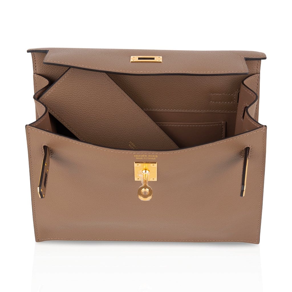 Kelly Danse Bag Beige de Weimar Swift Gold Hardware