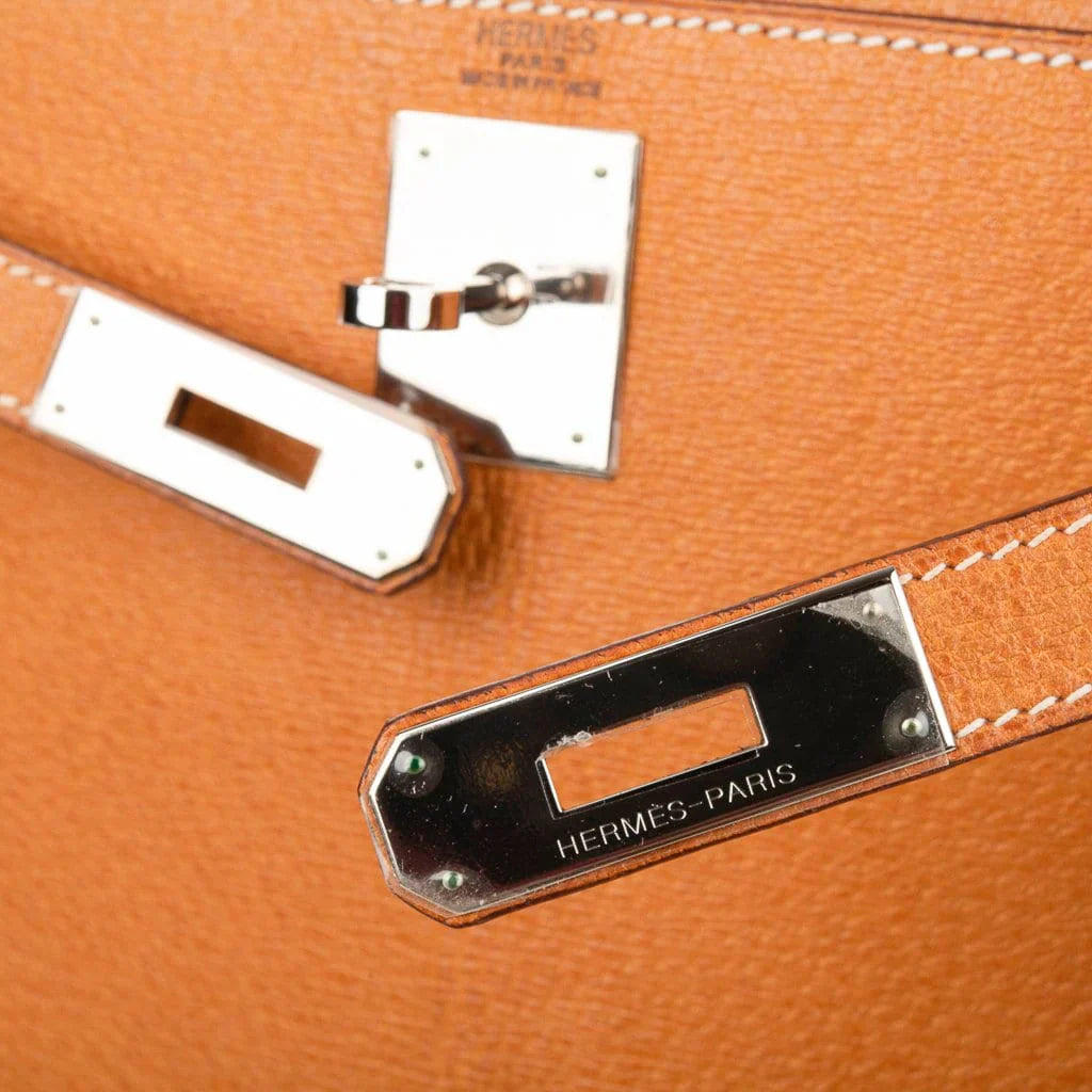 Kelly 28 Bag Gold Peau Porc Leather with Palladium Hardware