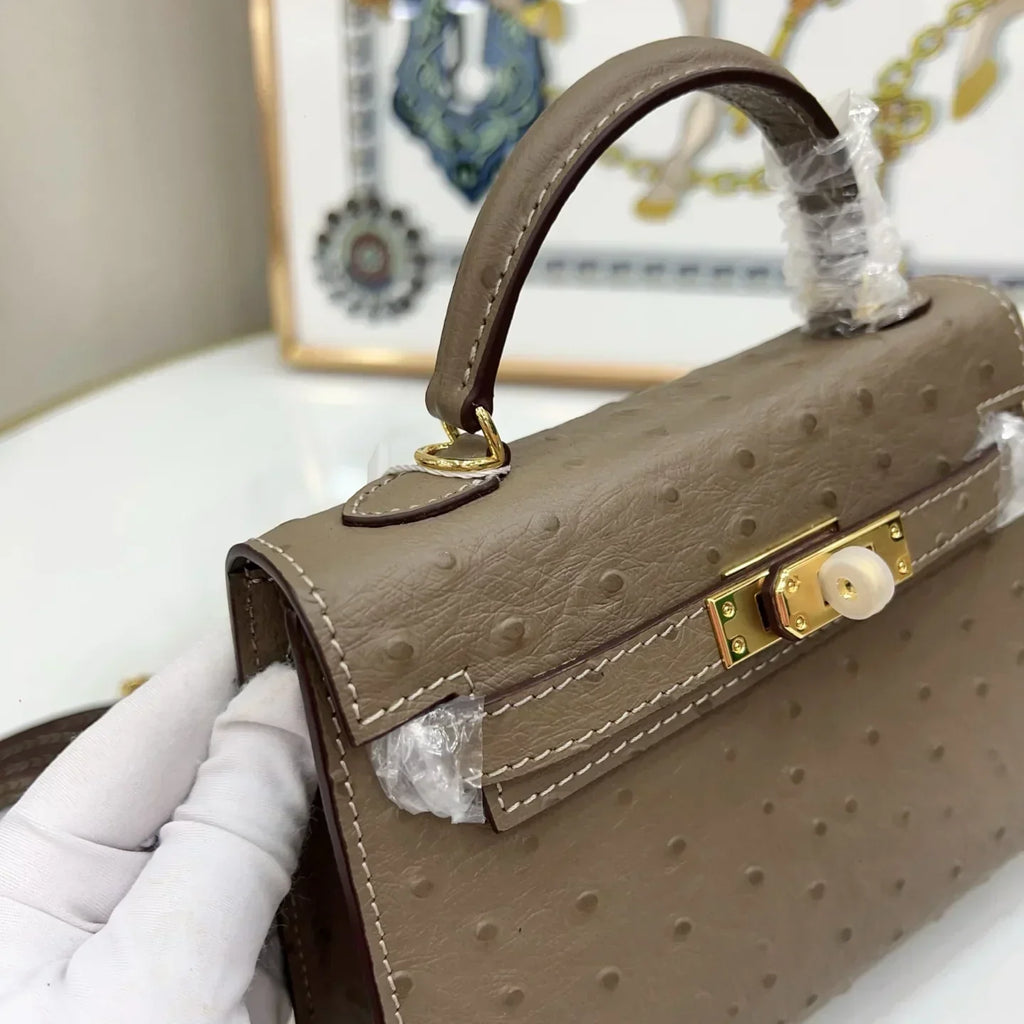 Kelly II Mini Gris Tourterelle Ostrich Gold Hardware