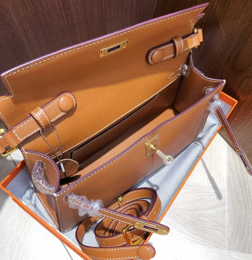 Kelly Wallet To Go Epsom Gold Harrdware