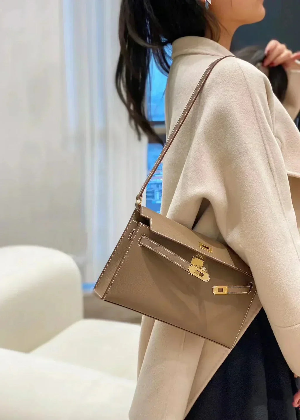 Kelly Classique To Go wallet Gold Harrdware