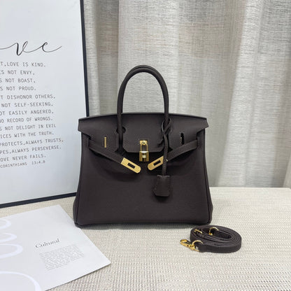 Birkin 25 Togo handbag is made of extremely soft calfskin