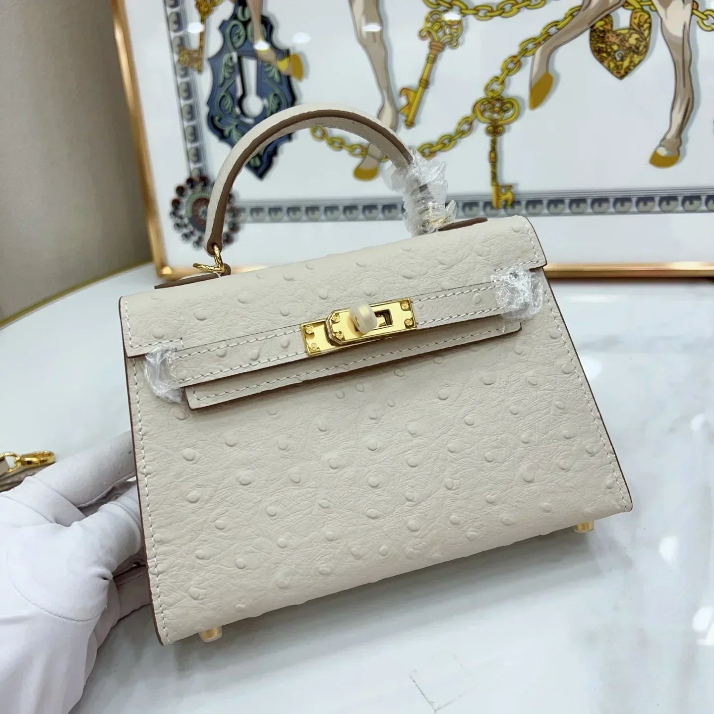 Kelly II Sellier Mini Beton Ostrich Gold Hardware