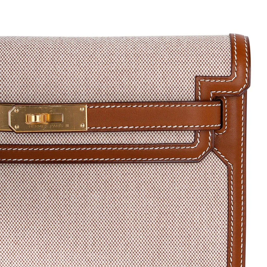 Kelly Depeches 25 Pouch Toile / Fauve Barenia Trim Gold Hardware