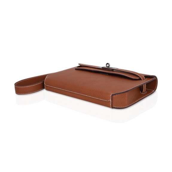 Kelly Depeches 25 Pouch Fauve Galop D’ Vache Palladium Hardware