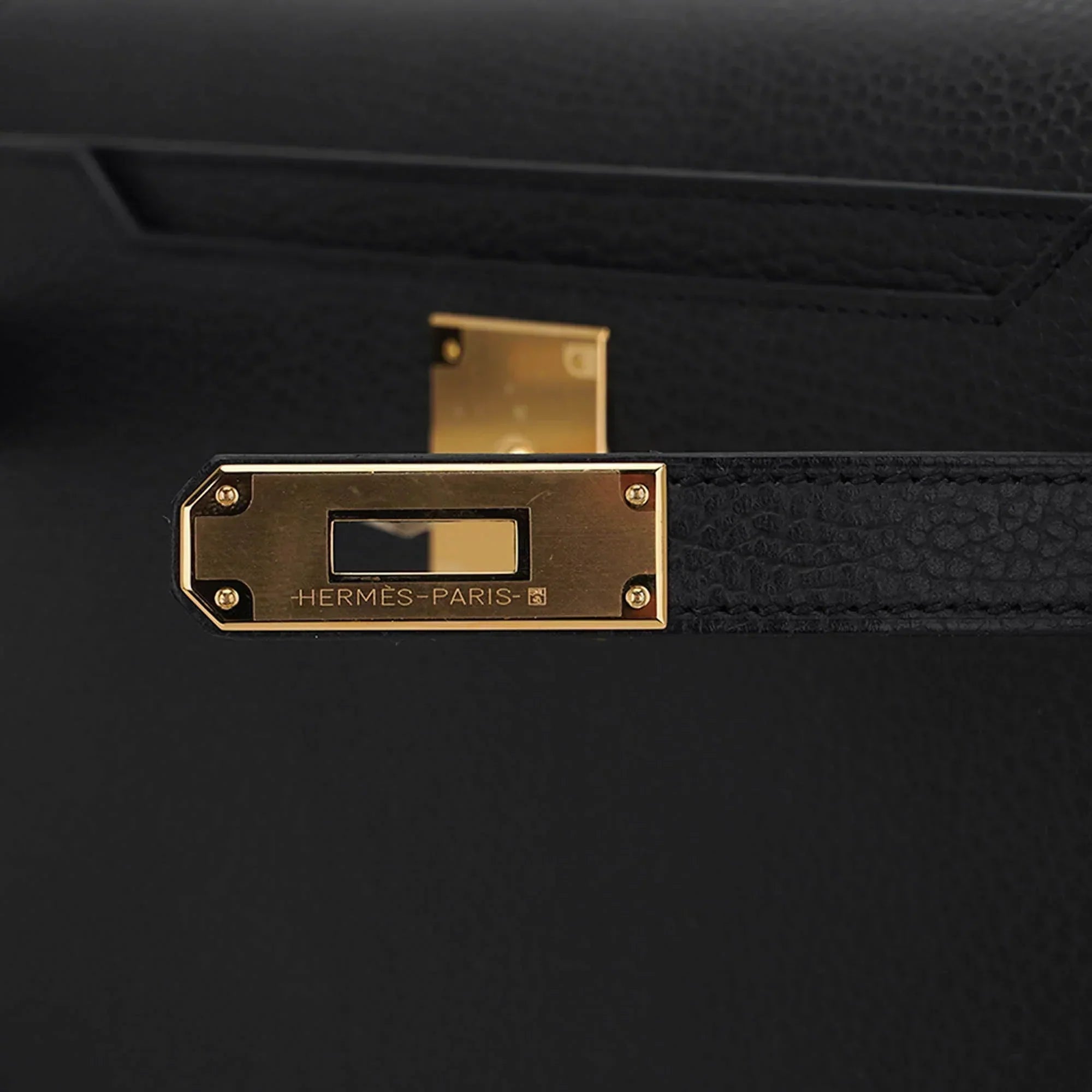 Kelly Depeches 25 Pouch Black Galop D’Leather with Gold Hardware